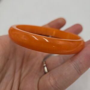 Vintage Pumpkin Orange Bakelite Bangle Bracelet 7.75"
